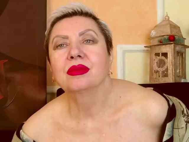 PoshLadyx Live Webcam on BongaCams