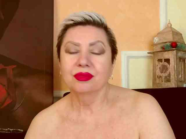 PoshLadyx Live Webcam on BongaCams