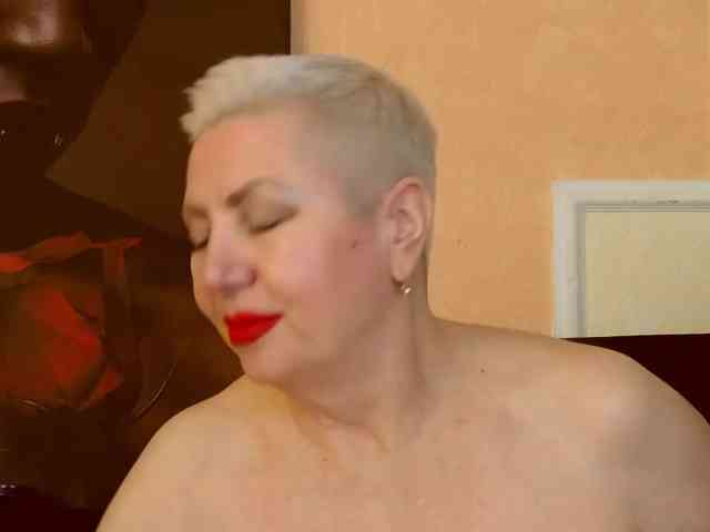 PoshLadyx webcam