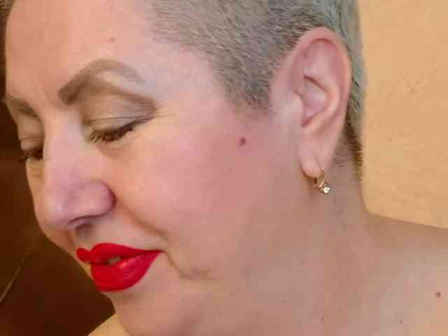 PoshLadyx webcam