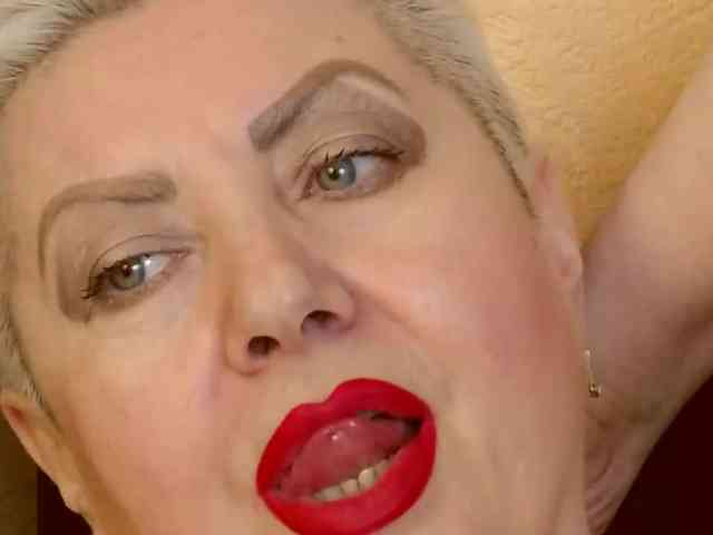 PoshLadyx webcam