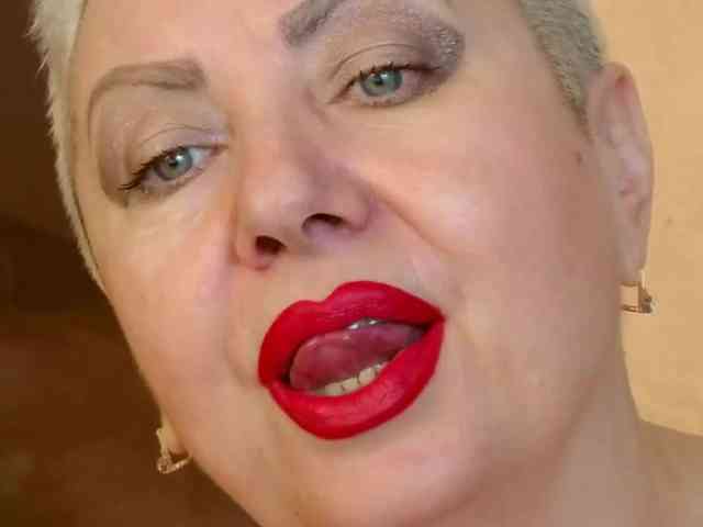 PoshLadyx webcam
