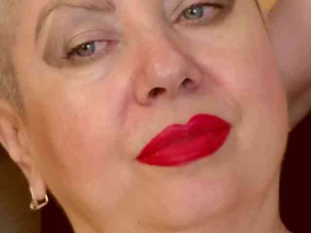 PoshLadyx webcam