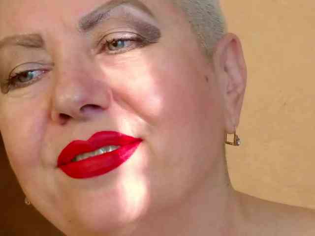 PoshLadyx webcam