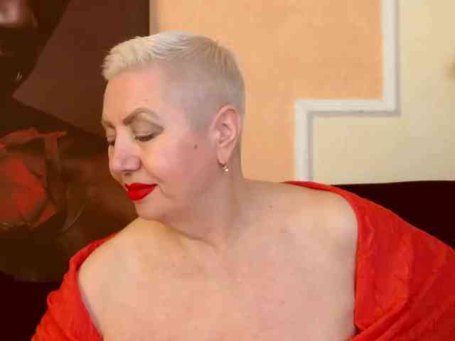 PoshLadyx webcam