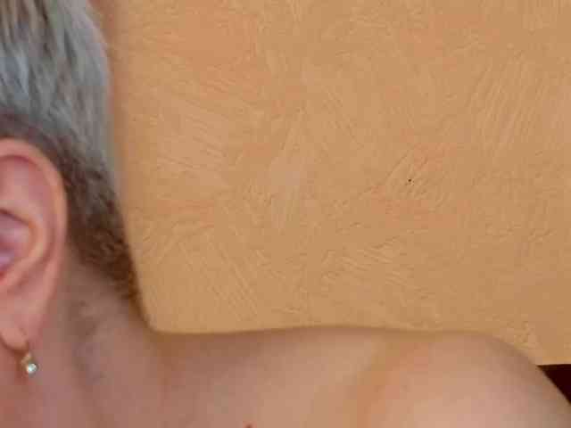 PoshLadyx webcam