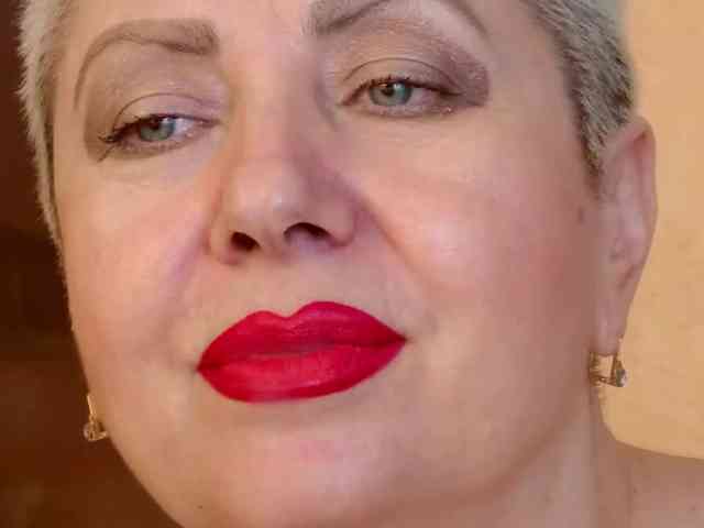 PoshLadyx webcam