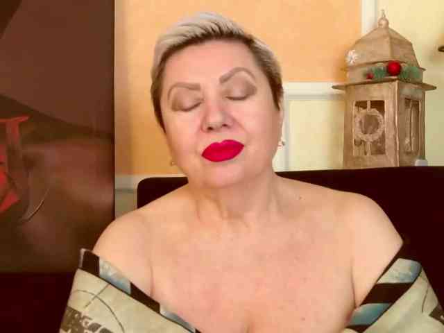 PoshLadyx Live Webcam on BongaCams