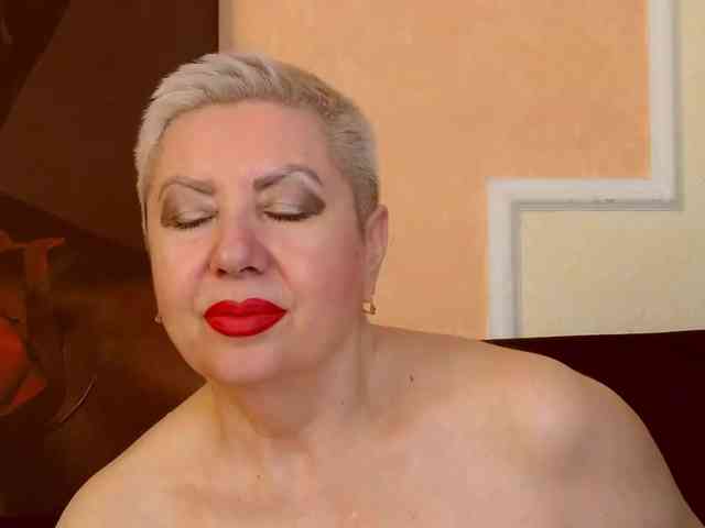 PoshLadyx webcam