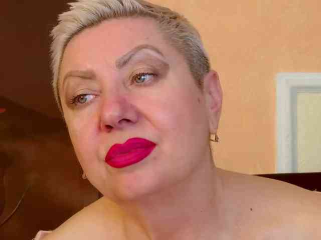 PoshLadyx webcam