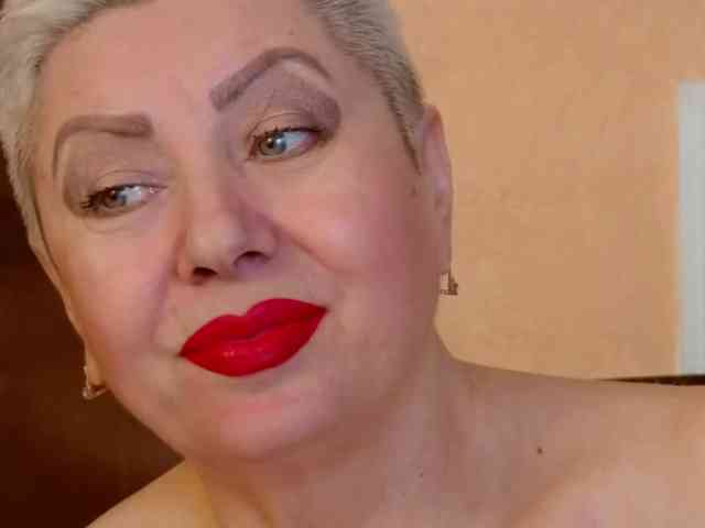 PoshLadyx webcam
