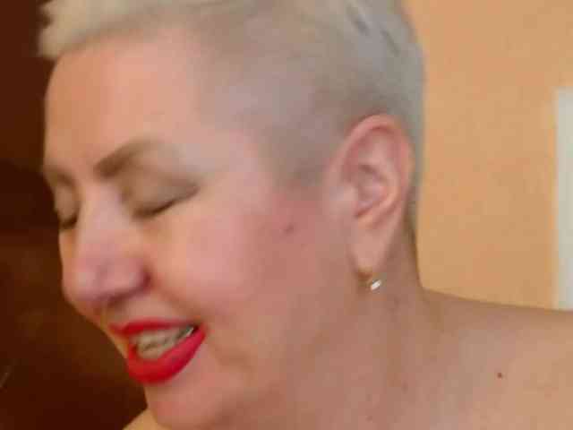 PoshLadyx webcam