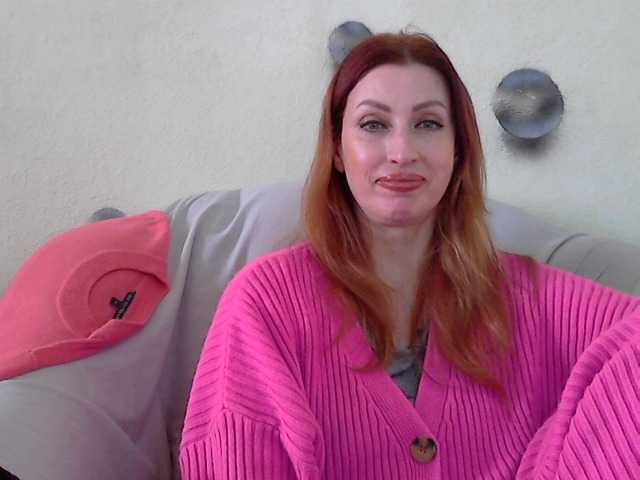 Irinchi's BongaCams show and profile