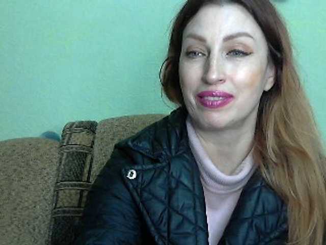 Irinchi's BongaCams show and profile