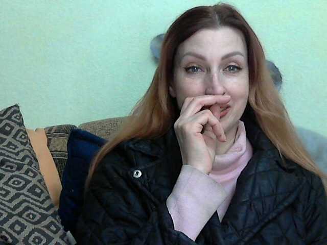 Irinchi's BongaCams show and profile