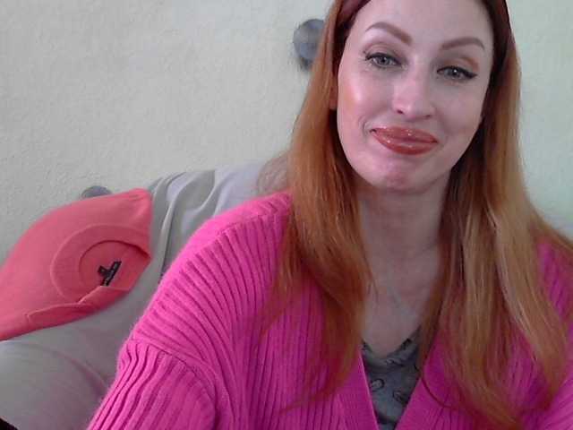 Irinchi's BongaCams show and profile