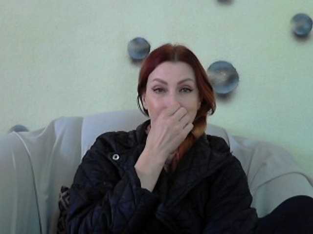 Irinchi's BongaCams show and profile