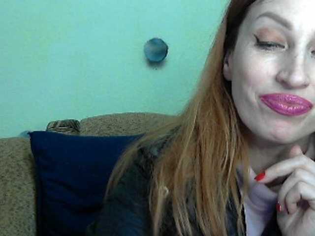 Irinchi's BongaCams show and profile