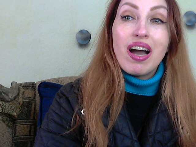 Irinchi's BongaCams show and profile