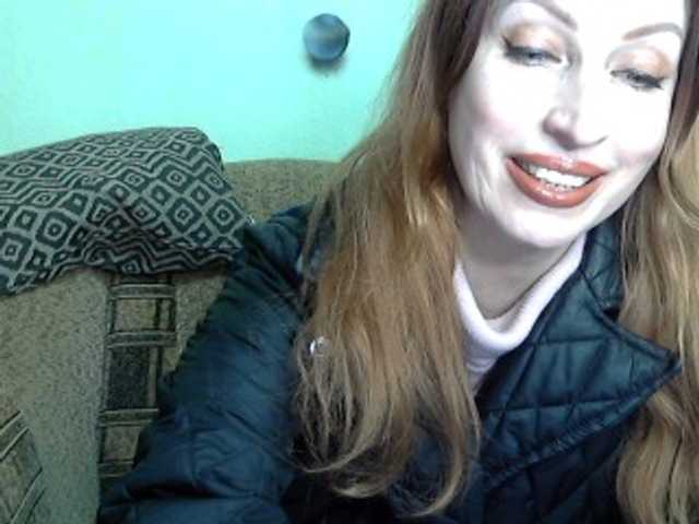 Irinchi's BongaCams show and profile