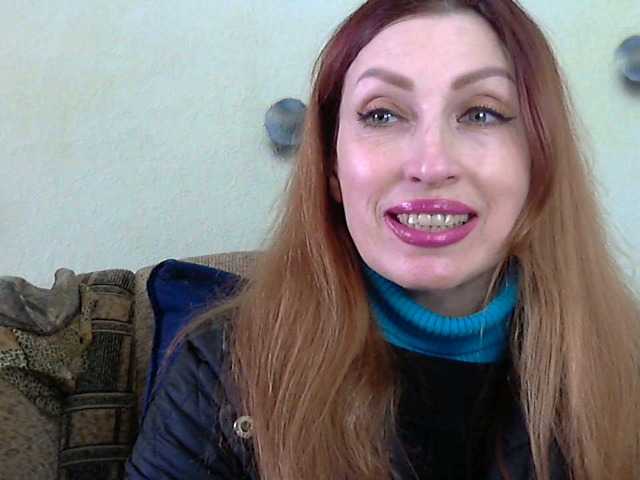 Irinchi's BongaCams show and profile