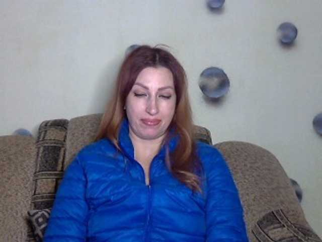 Irinchi's BongaCams show and profile