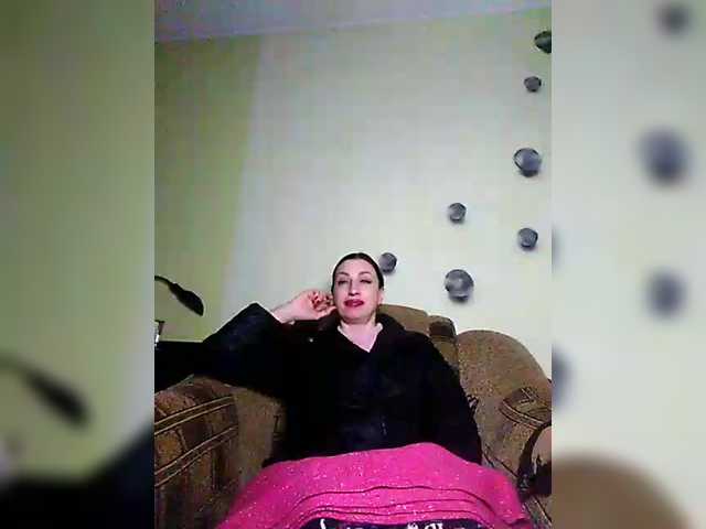 Irinchi's BongaCams show and profile