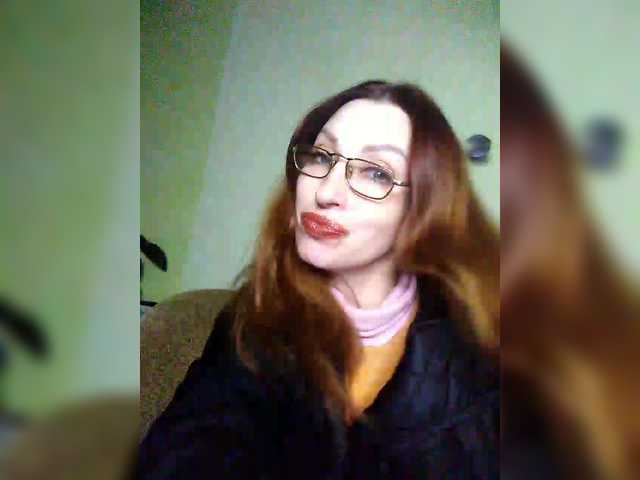 Irinchi's BongaCams show and profile