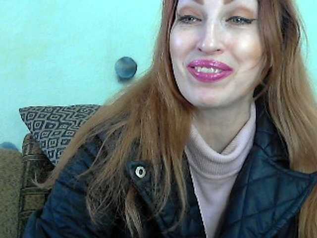 Irinchi's BongaCams show and profile