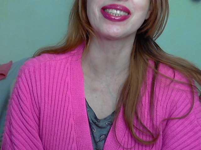 Irinchi's BongaCams show and profile