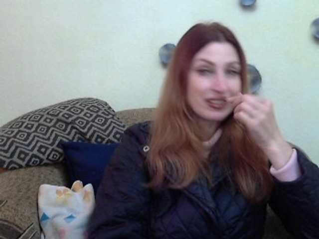 Irinchi's BongaCams show and profile