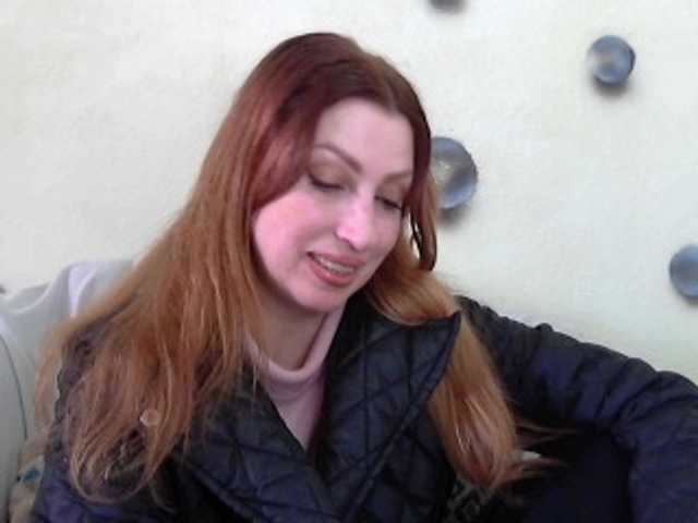 Irinchi's BongaCams show and profile