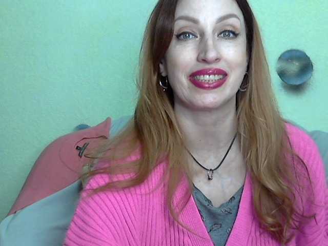 Irinchi's BongaCams show and profile