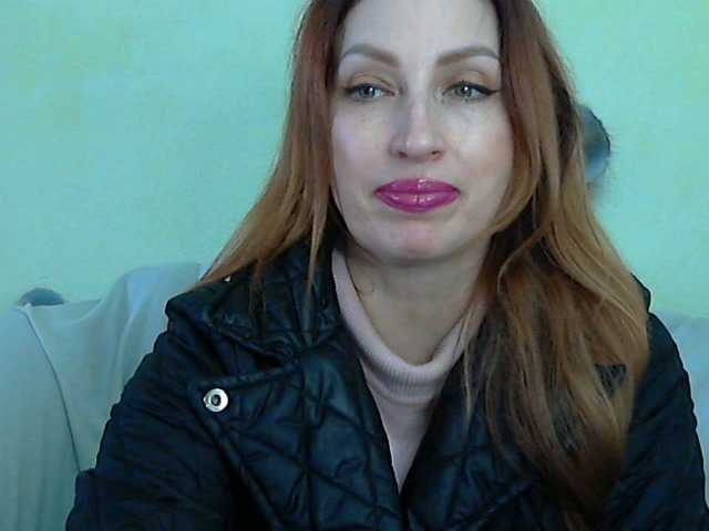 Irinchi's BongaCams show and profile