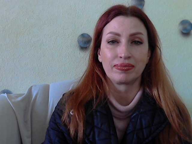 Irinchi's BongaCams show and profile