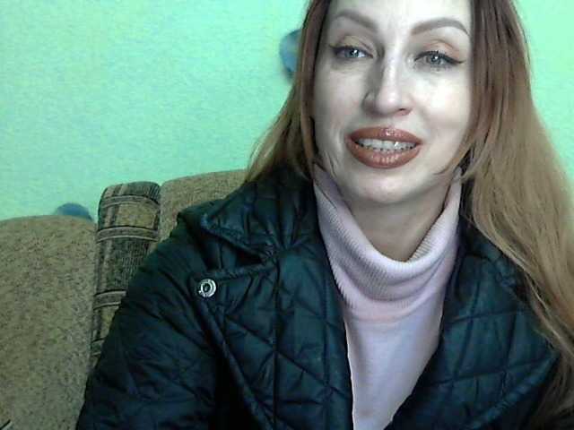 Irinchi's BongaCams show and profile