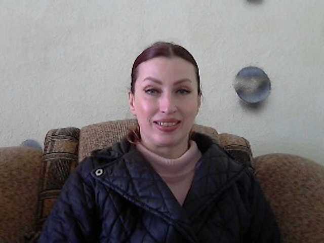 Irinchi's BongaCams show and profile