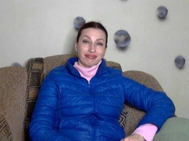 Irinchi's BongaCams show and profile