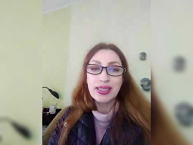 Irinchi's BongaCams show and profile