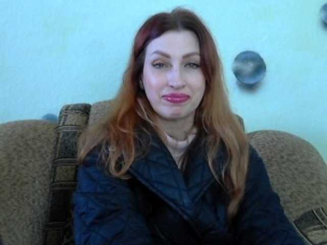 Irinchi's BongaCams show and profile