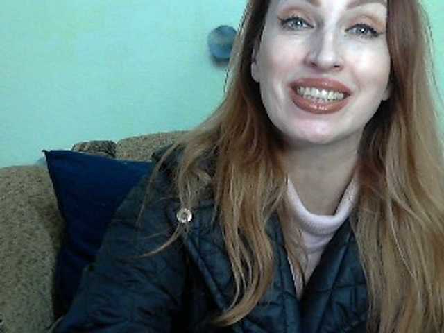 Irinchi's BongaCams show and profile