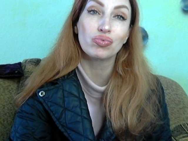 Irinchi's BongaCams show and profile