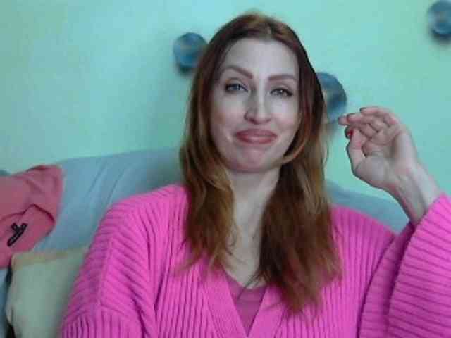 Irinchi Live Webcam on BongaCams