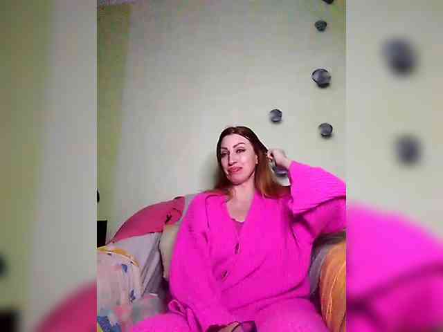 Irinchi Live Webcam on BongaCams