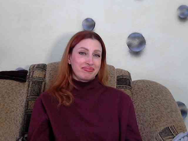 Irinchi Live Webcam on BongaCams