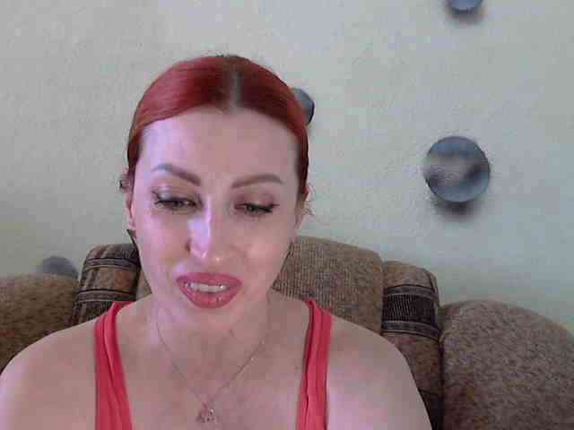 Irinchi Live Webcam on BongaCams