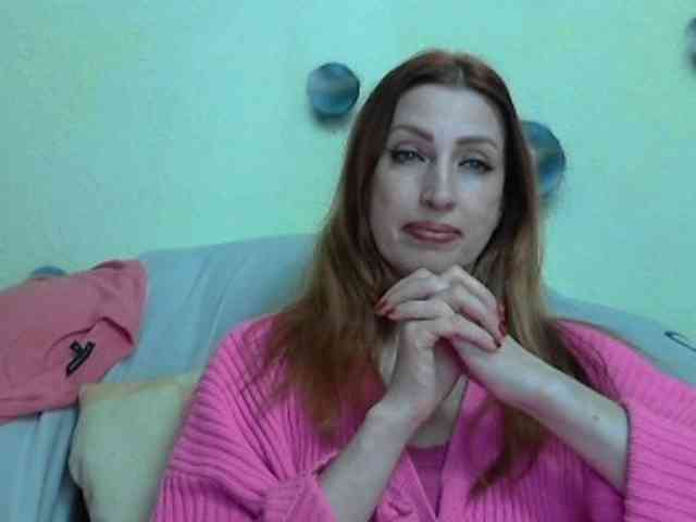 Irinchi Live Webcam on BongaCams