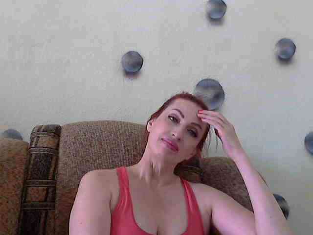 Irinchi Live Webcam on BongaCams