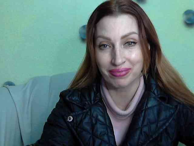 Irinchi Live Webcam on BongaCams