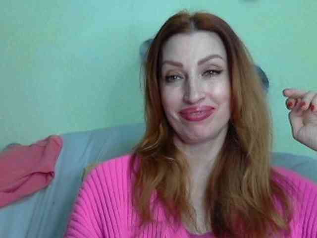 Irinchi Live Webcam on BongaCams